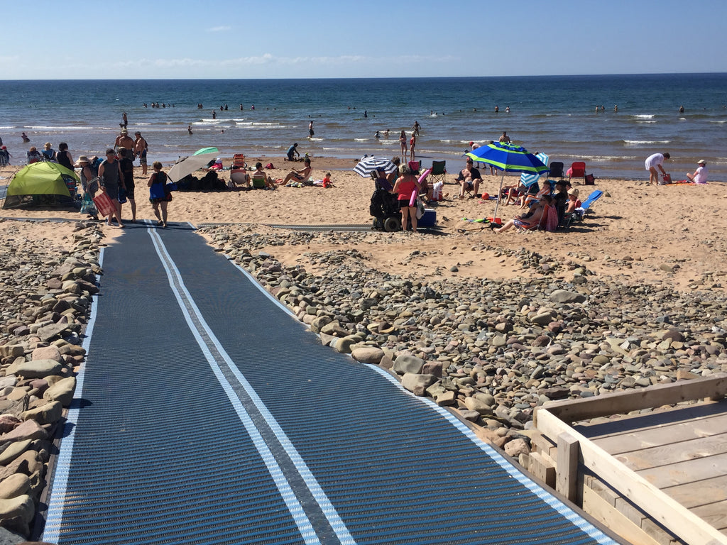 Innovative Textile Ramp Helping Mobility at the Beach